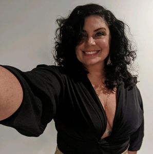 Meet your Posher, Chrissy